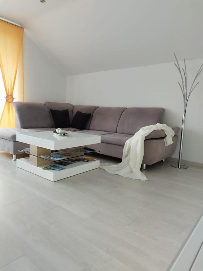Wolke7 Apartment Frittlingen Екстериор снимка